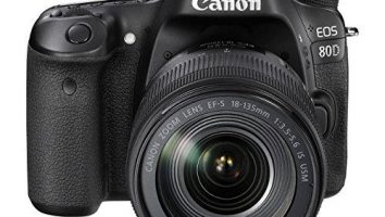 Canon EOS 80D vista frontale della macchina fotografica.