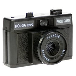 Fotocamera pinhole di Holga.